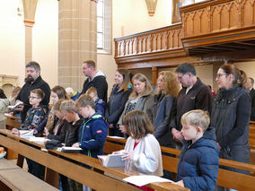 Familiengottesdienst zum Erntedankfest (© Karl-Franz Thiede)